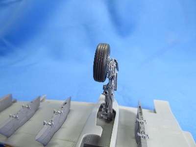 Fairchild A-10 Thunderbolt Ii - Landing Gears (Designed To Be Used With Hobby Boss ) - image 4