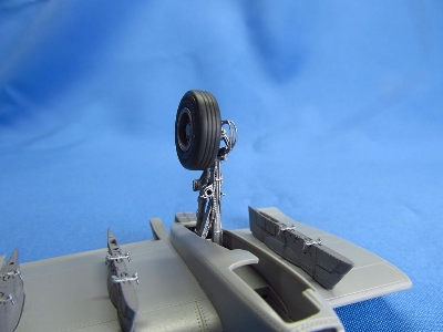 Fairchild A-10 Thunderbolt Ii - Landing Gears (Designed To Be Used With Hobby Boss ) - image 5