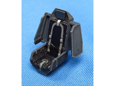 Boeing/hughes Ah-64 Apache - Seats (For Academy And Hasegawa Kits) - image 3