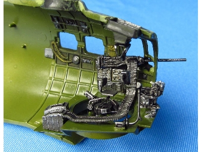 Boeing B-17g - Bombardier's Cockpit Interior Set (For Monogram Kits) - image 7