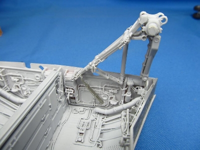 Rockwell B-1 B Lancer - Landing Gears Set With Wheels Bay (For Revell Kits) - image 7