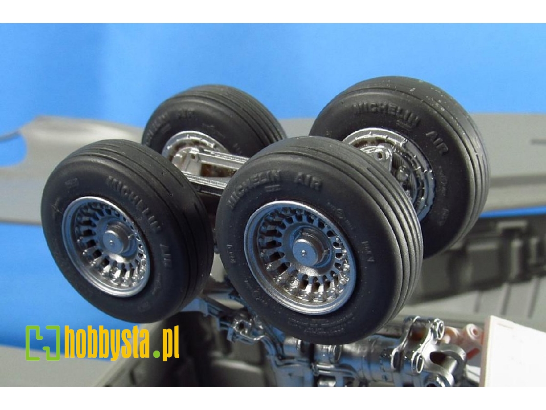 Rockwell B-1 B Lancer - Wheels Set (Designed To Be Used With Revell Kits) - image 1