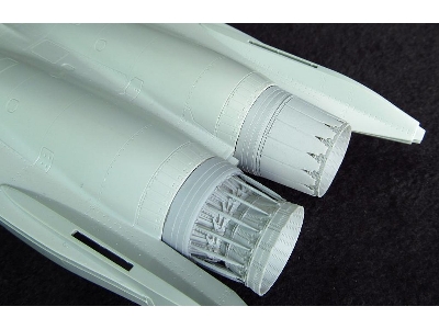 Mcdonnell-douglas F-15 E Strike Eagle - Opened Jet Nozzles (For Great Wall Hobby And Revell Kits) - image 4