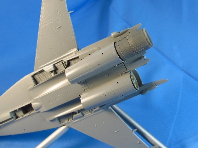 Mikoyan Mig-29 - Opened Jet Nozzles (Designed To Be Used With Great Wall Hobby Kits) - image 2