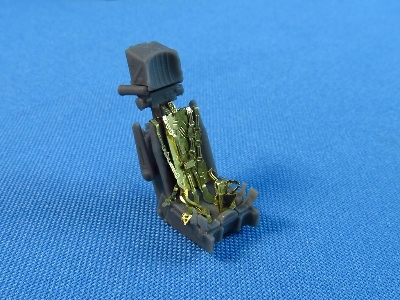 Ejection Seat K-36 D-3.5 For: Su-34, Su-35 And Mig-29 (Designed To Be Used With Great Wall Hobby And Kitty Hawk Model Kits) - im