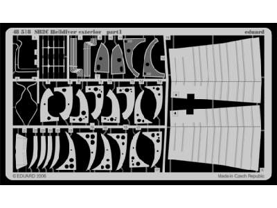 SB2C exterior 1/48 - Accurate Miniatures - image 1