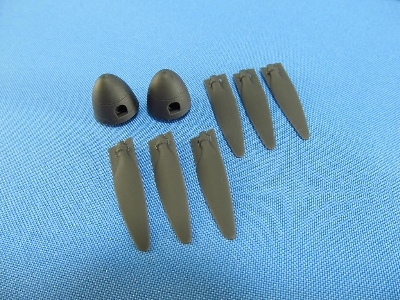 Heinkel He-111 H-6 Vs-11 Propeller Set (Designed To Be Used With Airfix Kits) - image 2