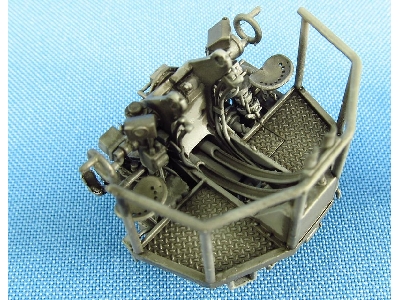 Twin 40 Mm Bofors Guns - image 6