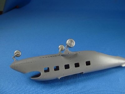 Antonov An-28 - Landing Gears With Wheels (Designed To Be Used With A-model Kits) - image 2