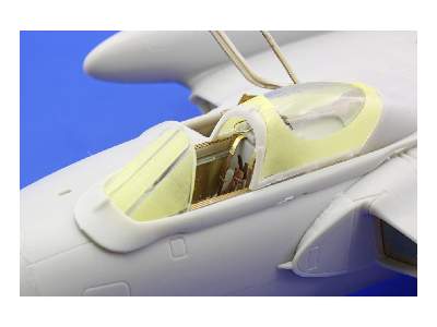 Sea Vixen FAW.2 seatbelts 1/48 - Airfix - image 4