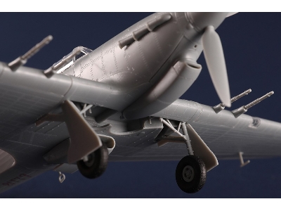Hawker Hurricane Mk.IIc / Trop - image 15