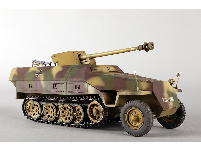 Sd.Kfz 251/22d - image 14