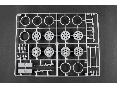 Sd.Kfz 251/22d - image 36