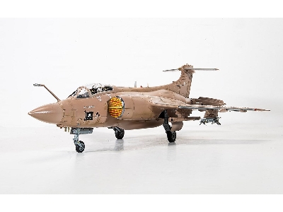 Blackburn Buccaneer S.2B - image 13