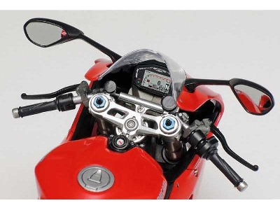 Ducati 1199 Panigale S - DAMAGED BOX                            - image 8