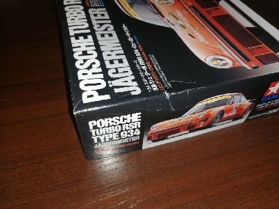 Porsche Turbo RSR Type 934 - Jagermeister - DAMAGED BODY & BOX - image 3