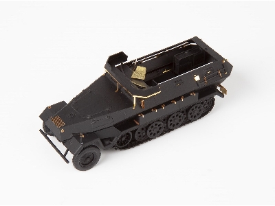 Sd. Kfz.  251/18 Ausf.  A 1/35 - ICM - image 3