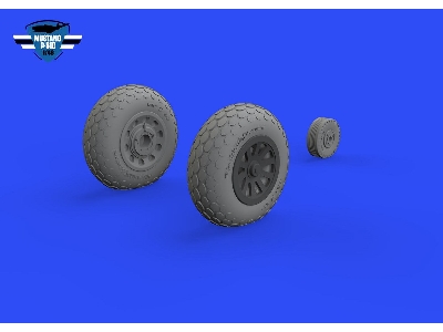 P-51B/ C wheels oval tread 1/48 - EDUARD - image 1