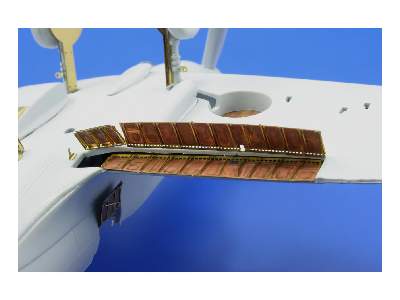 Spitfire Mk. I/II landing flaps 1/48 - Airfix - image 2