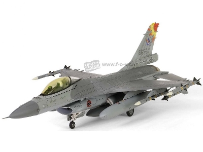 Lockheed Martin F-16 Viper Block 20 - Rocaf, 26th Tfg 401st Tfw, Hualian Ab - image 2