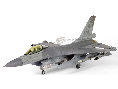 Lockheed Martin F-16 Viper Block 20 - Rocaf, 401st Tfw, 12th Trg, Hualian Ab - image 2