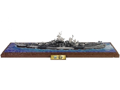 Iowa Class Battleship, Uss Missouri Bb-63 (Waterline Ship Series) - image 2