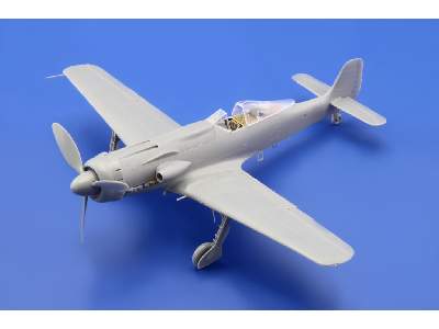 Ta 152 S. A. 1/48 - Hobby Boss - image 4