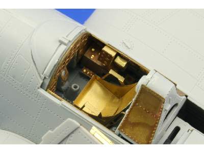 TBF-1 interior S. A. 1/48 - Hobby Boss - image 4