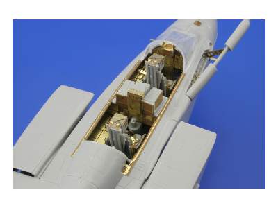 Tornado IDS interior S. A. 1/48 - Hobby Boss - image 5