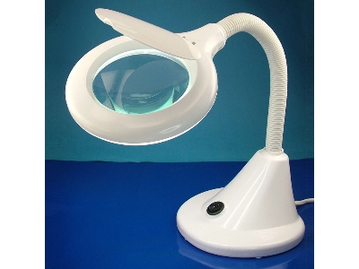 Led Compact Flexi Magnifier Lamp (Eu Plug) - image 1