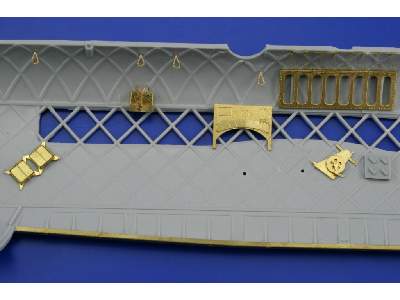 Wellington Mk. I Mid. fuselage interior 1/48 - Trumpeter - image 7