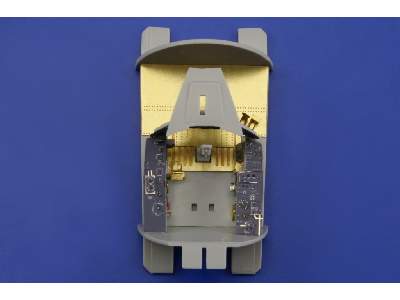 Wyvern S.4 interior 1/48 - Trumpeter - image 4