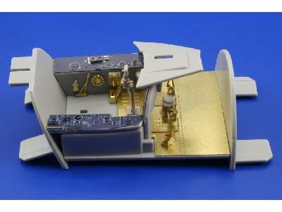 Wyvern S.4 interior 1/48 - Trumpeter - image 6