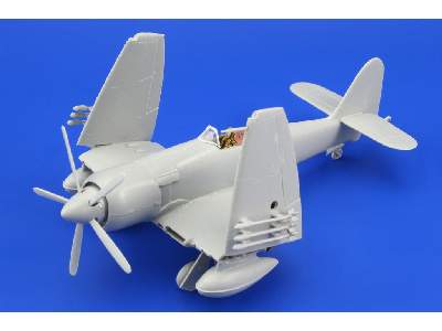 Sea Fury FB. II S. A. 1/72 - Trumpeter - image 6