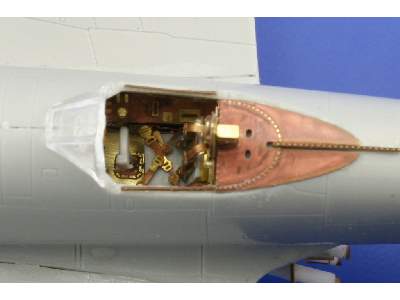 Sea Fury FB. II S. A. 1/72 - Trumpeter - image 7