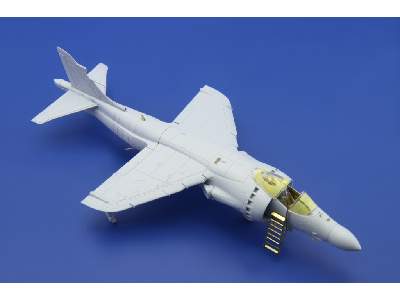 Sea Harrier FA2 S. A. 1/72 - Airfix - image 7