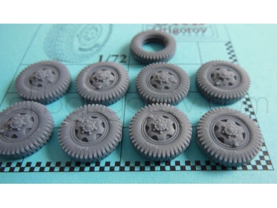 Wheels For Sd.Kfz 231/232/233, Gelande - image 2