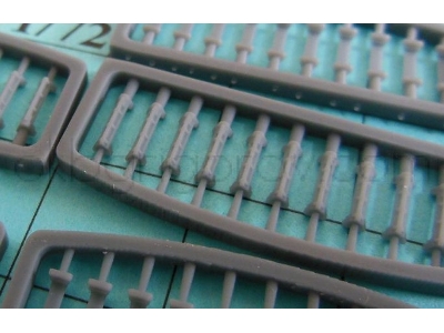 Additional Grousers For M3/5 Stuart Family (50 Per Set) - image 3