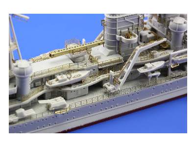 Prinz Eugen 1945 1/700 - Trumpeter - image 12