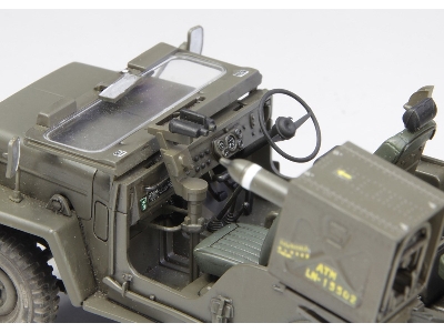 Jgsdf Mitsubishi Type 73 Light Truck W/ Mat - image 3