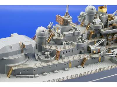 Tirpitz 1/350 - Revell - image 18