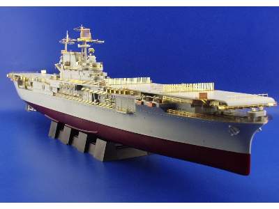 US Aircraft Carrier  Hornet railings 1/350 - Trumpeter - image 7