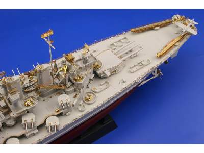 USS BB-55 North Carolina 1/350 - Trumpeter - image 9