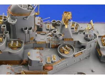 USS BB-63 Missouri 1/350 - Tamiya - image 22