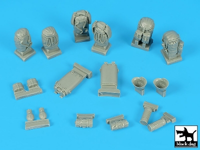 German Equipment Accessories Set - image 2