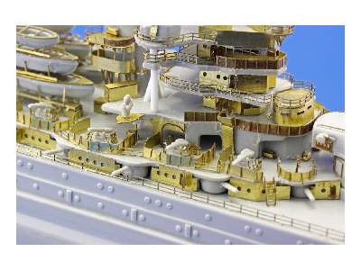 USS Arizona 1941 1/700 - Hobby Boss - image 11