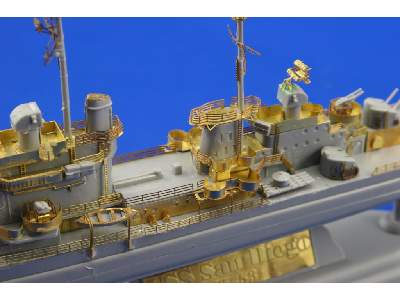 USS San Diego 1/700 - Dragon - image 10