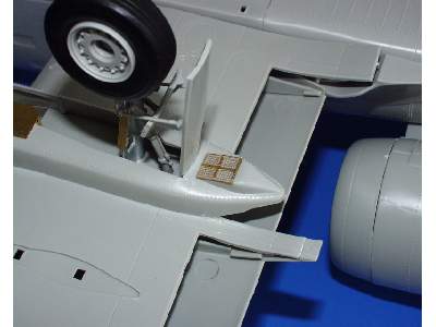 A-10 exterior 1/32 - Trumpeter - image 6