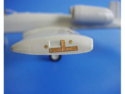 A-10 exterior 1/32 - Trumpeter - image 9