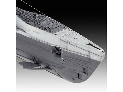German Submarine Type Ix C/40 (U-190) - image 3